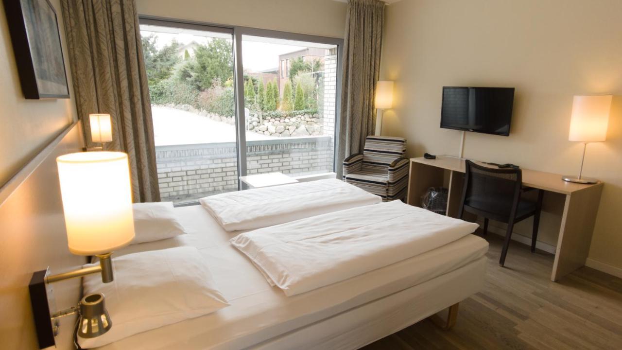 Vedbæk Hotel Marina מראה חיצוני תמונה